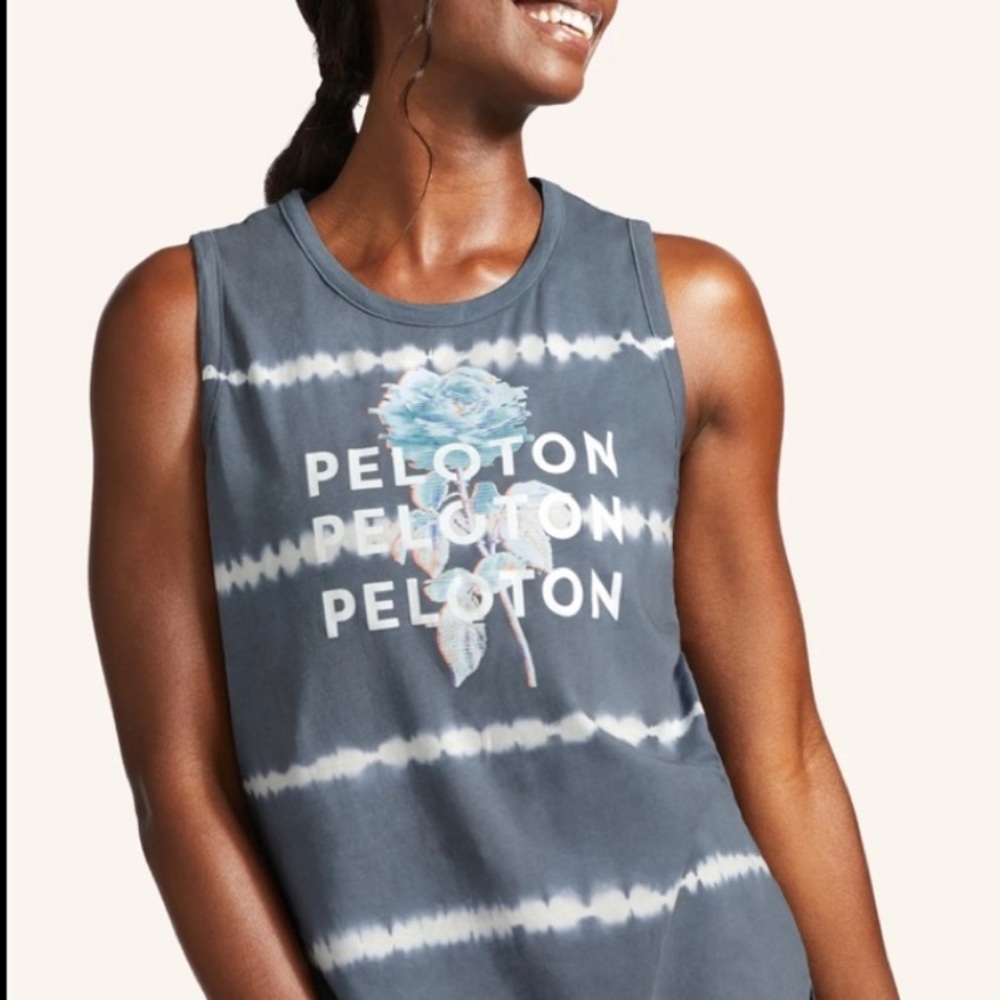 NWT Peloton Studio Tank Side Slit Tie Dye Size S 100% cotton